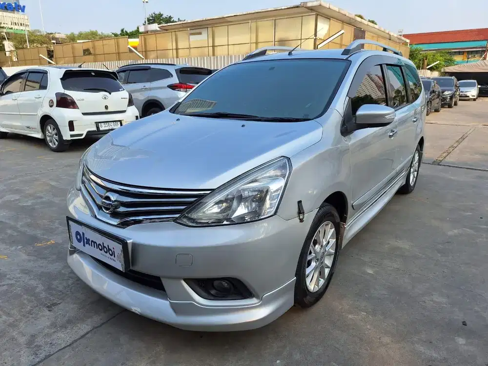 DP MURAH - Nissan Grand livina 1.5 Highway Star Facelift AT 2013