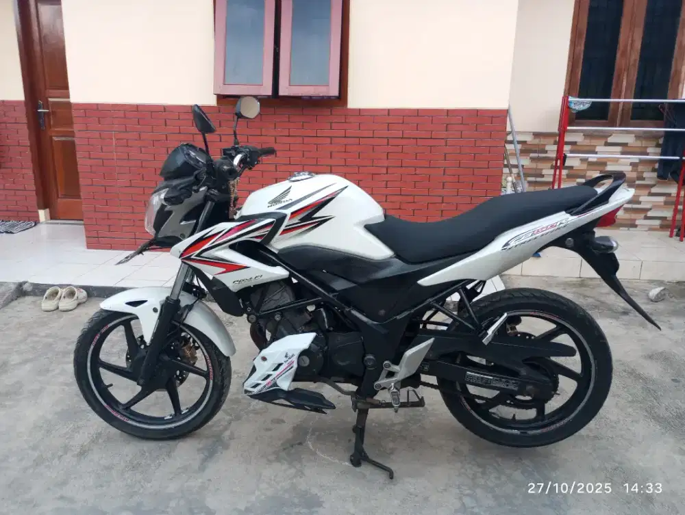 Cb 150r 2013 pajak jakarta off