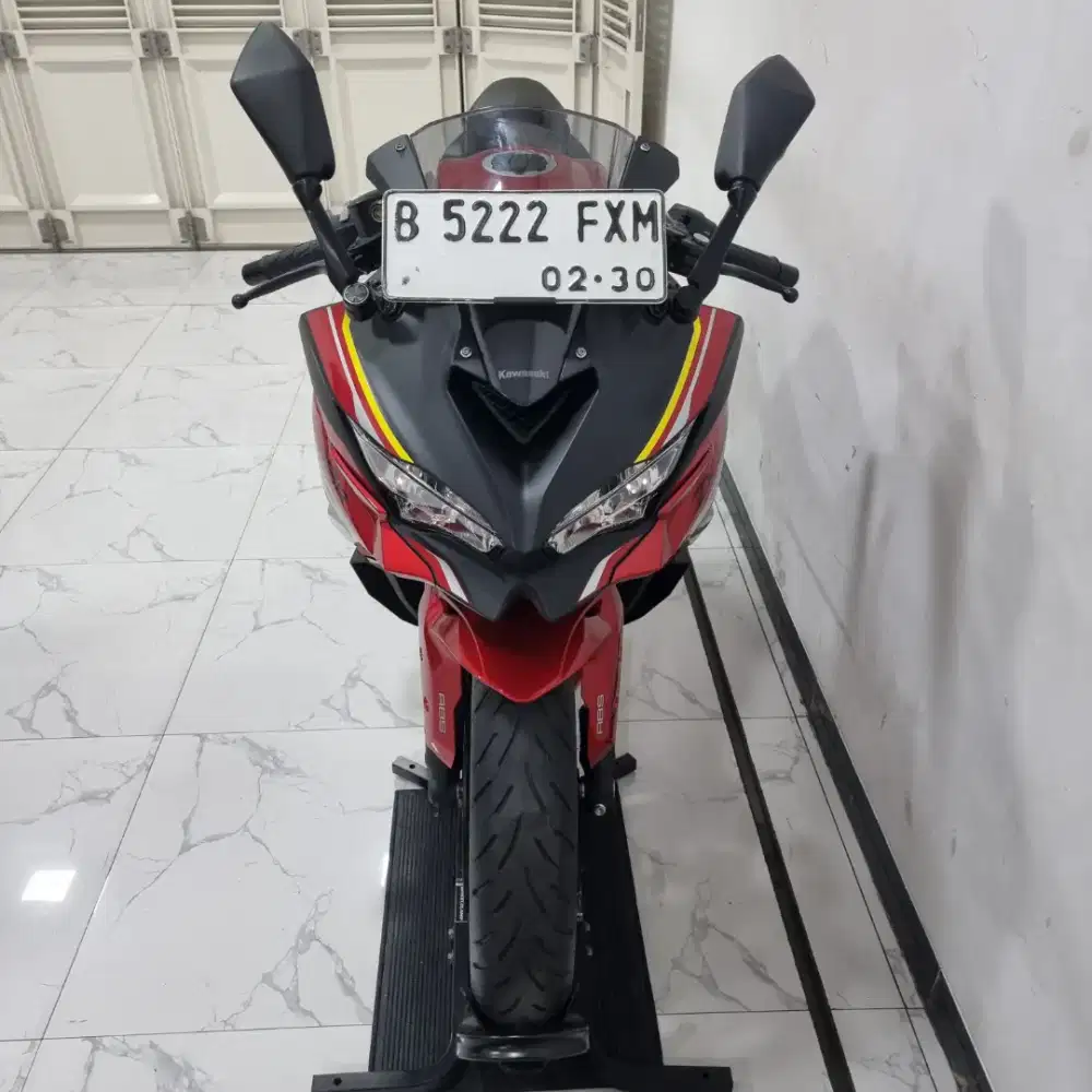 KM 400 PERAK Kawasaki ZX25R ABS QS TFT 2025 bln 2 like new 2024 CBR