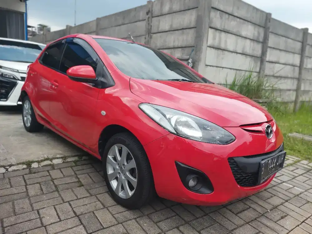 TERMURAH!! MAZDA 2 S 1.5 A/T 2012