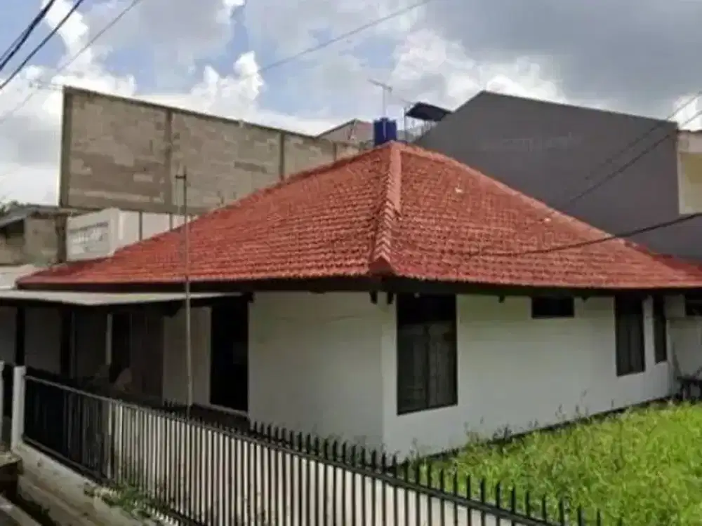 Di Jual Cepat Tanah Hook 215m² + Rumah Dalam Komplek Pondok Bambu