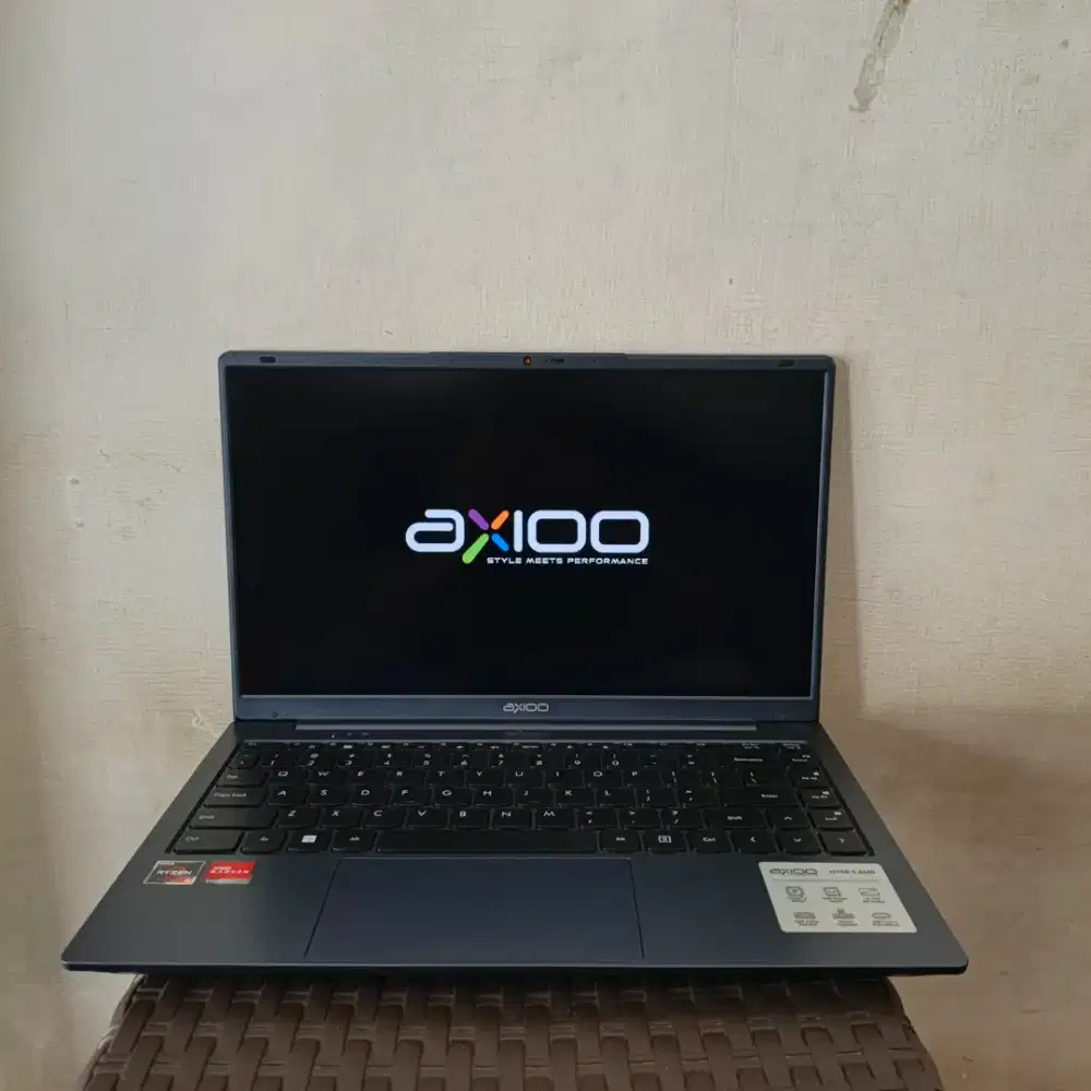 JUAL LAPTOP AXIOO HYPE 5 AMD RYZEN 5 3500U RAM8GB,SSD256GBWINDOWS11