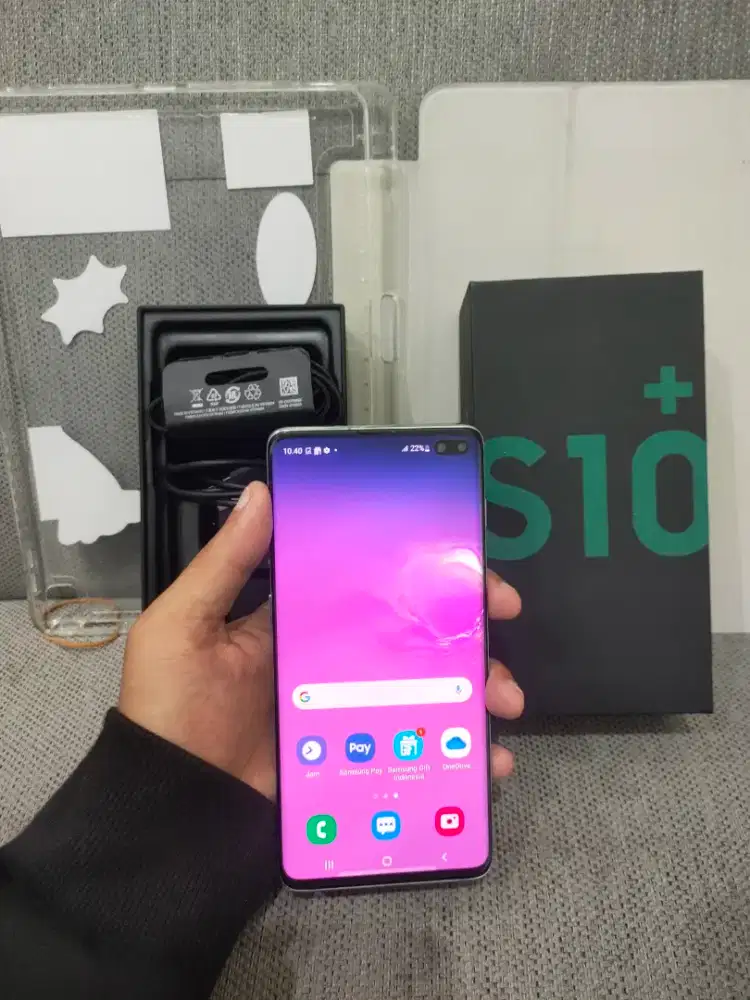 Samsung s10+ 8/128 SEIN