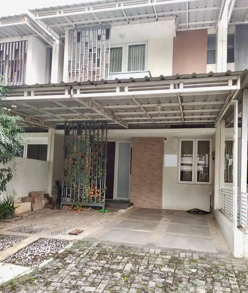 Rumah 2 lantai siap huni di jual di Citra Gran Cibubur