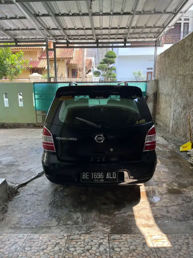 Dijual mobil pakaian pribadi