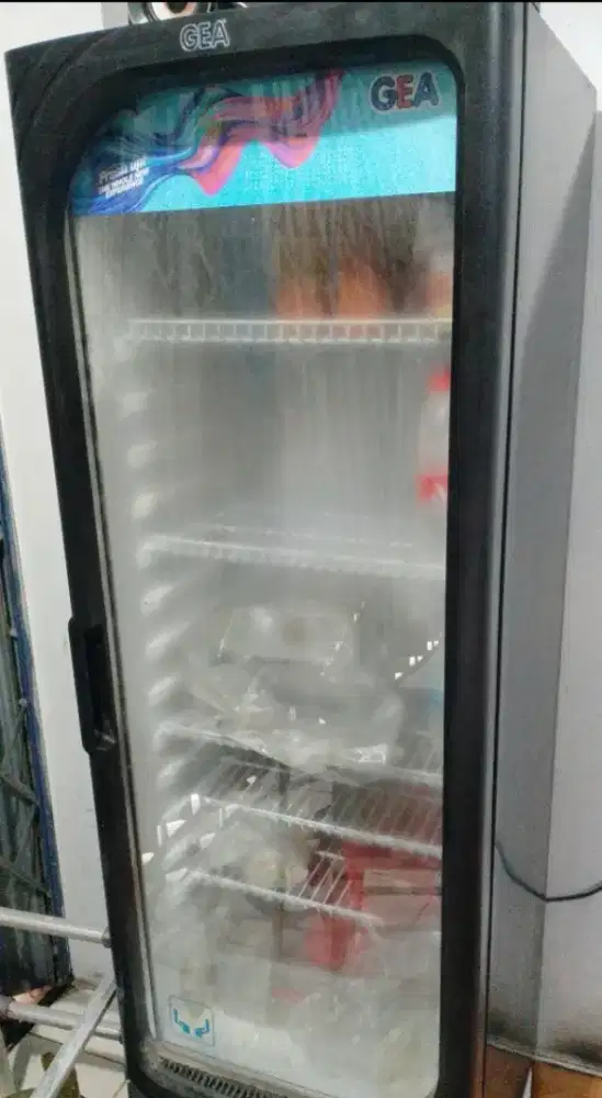 Showcase GEA lemari pendingin