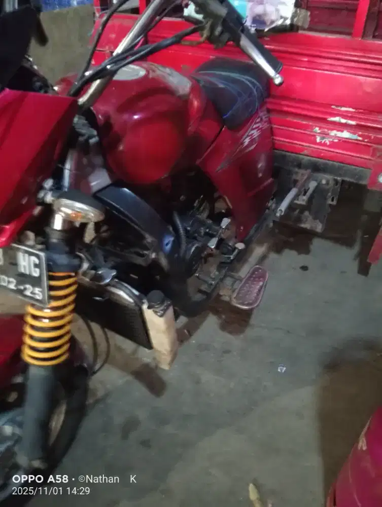 Viar 2015 merah 150 cc