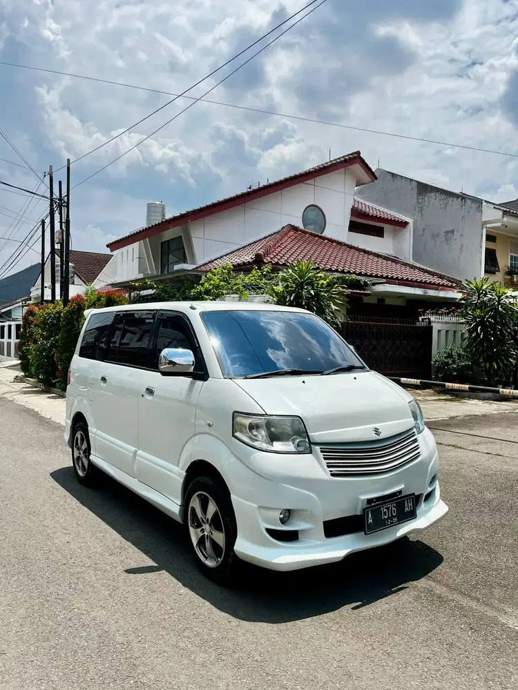 Suzuki APV 2011 Bensin