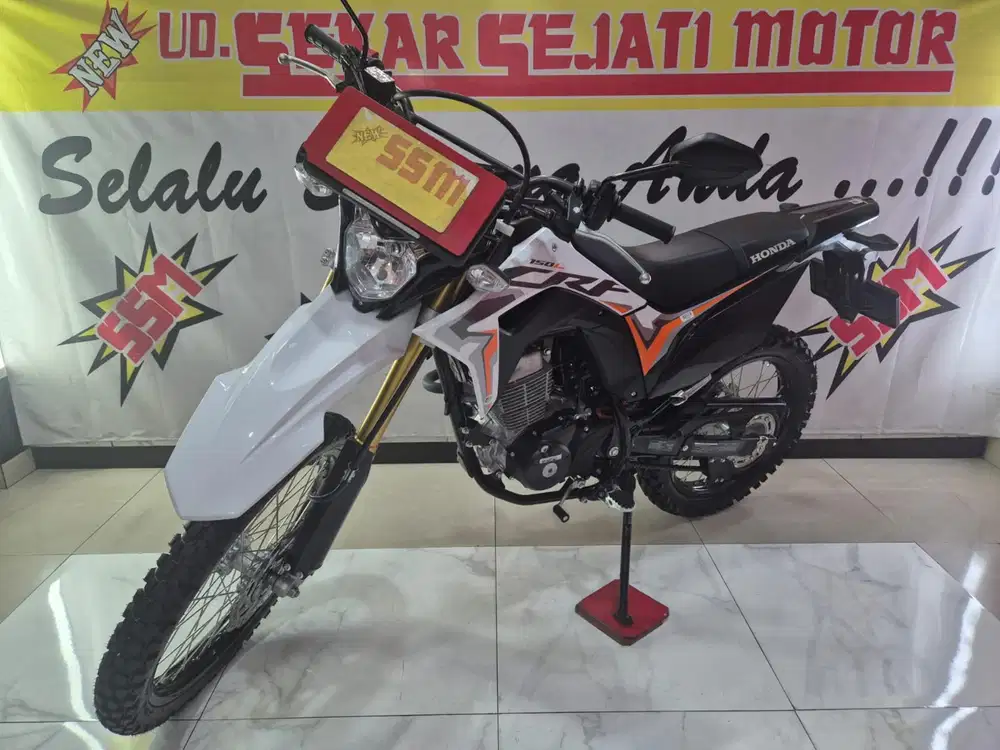 Km 500an ,New Trail CRF 150cc super istimewa