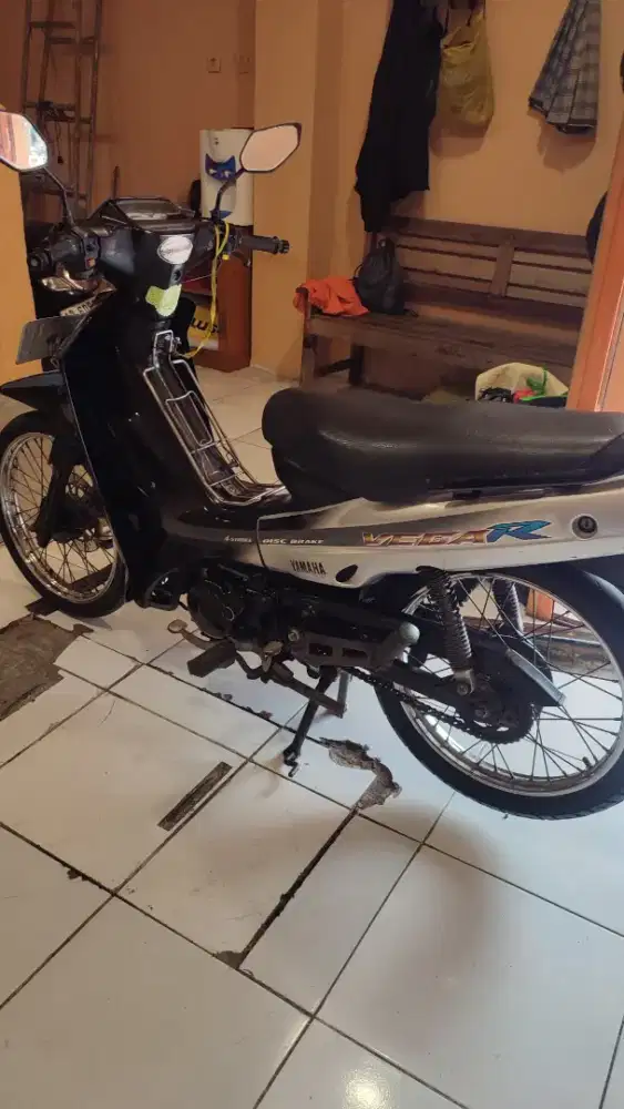 Yamaha vega r 2004