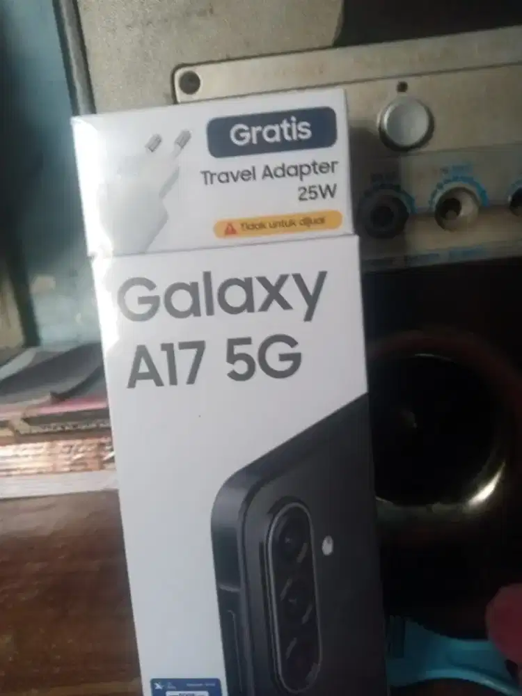 Samsung a17 5g ram 8/256 gb masih segel