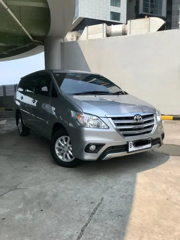 Toyota Innova 2.0E AT Bensin Upgrade G Plus Th 2015 Silver Muluss!!