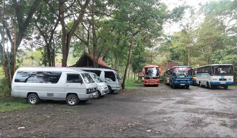 L300 Minibus Wisata Yogyakarta