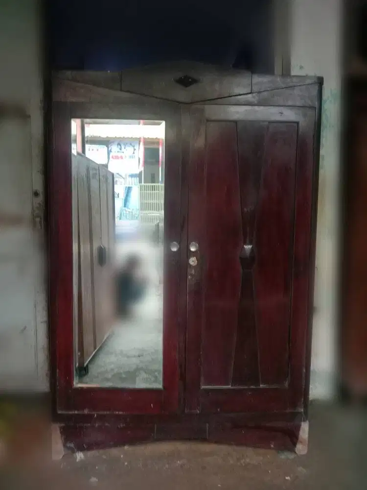 Lemari Pakaian Jati 2 Pt ckt salak P128 L54 tggi 195cm