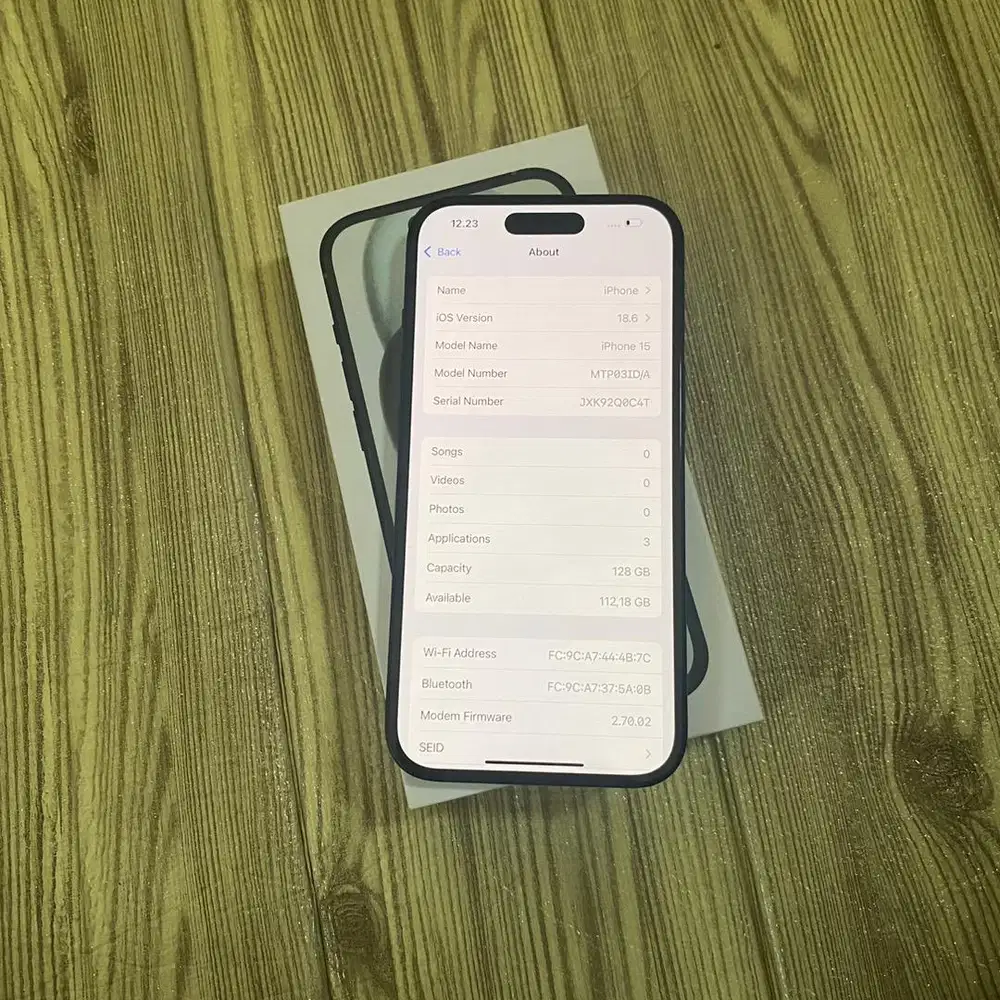 Iphone 15 128gb black ex ibox Fullset bisa COD dan TT