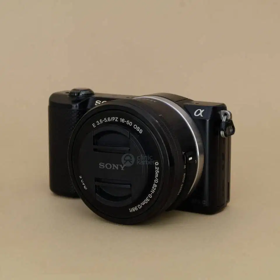 Sony A5000 kit 16-50mm OSS Black