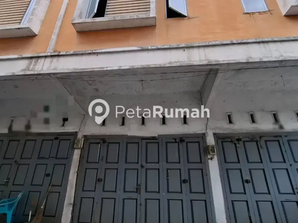 DIJUAL TOWNHOUSE JALAN SEKATA KOMPLEK ADAM MALIK RIVERSIDE - MEDAN BARAT (DEWI NATALIA)