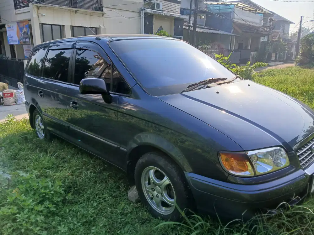Hyundai Trajet 2002 Bensin