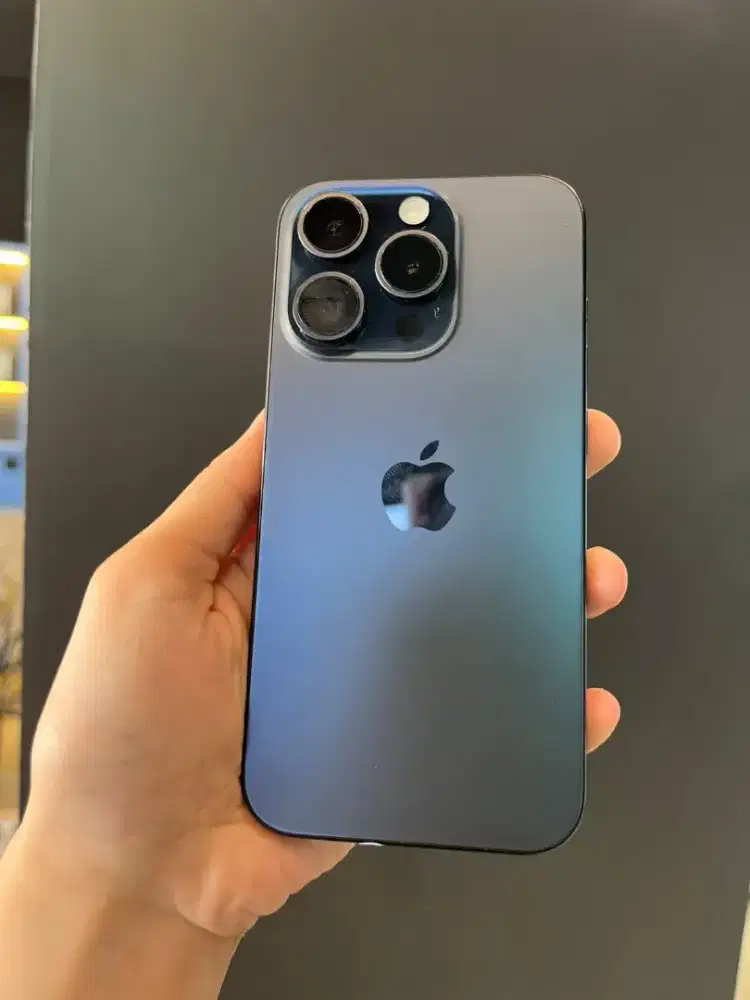 IPHONE 15 PRO 256GB BLUE