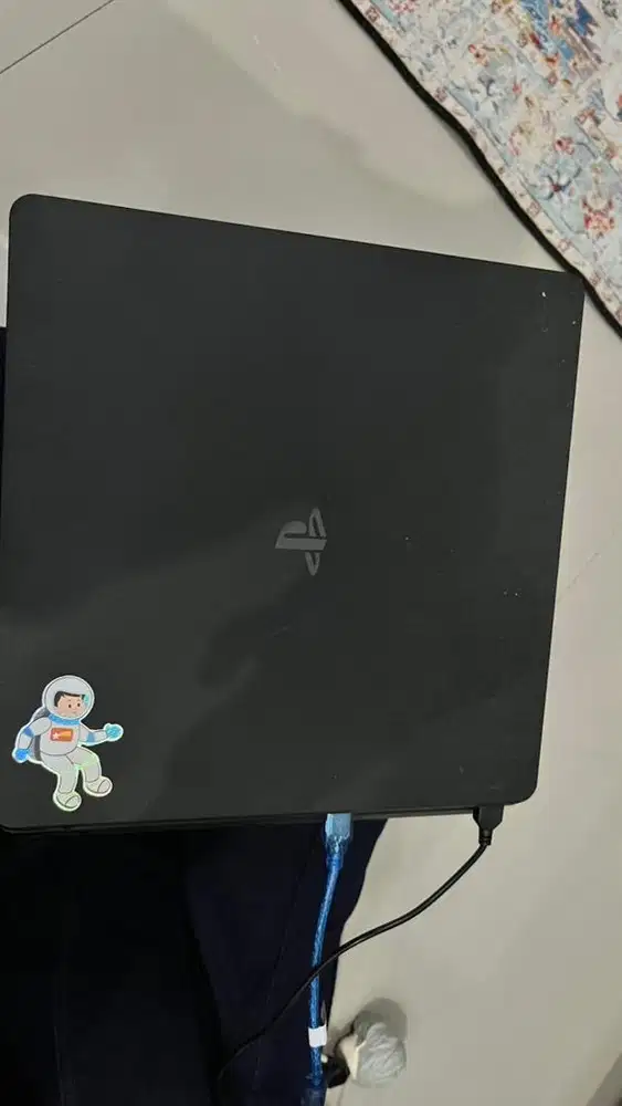 PS 4 Slim Clone