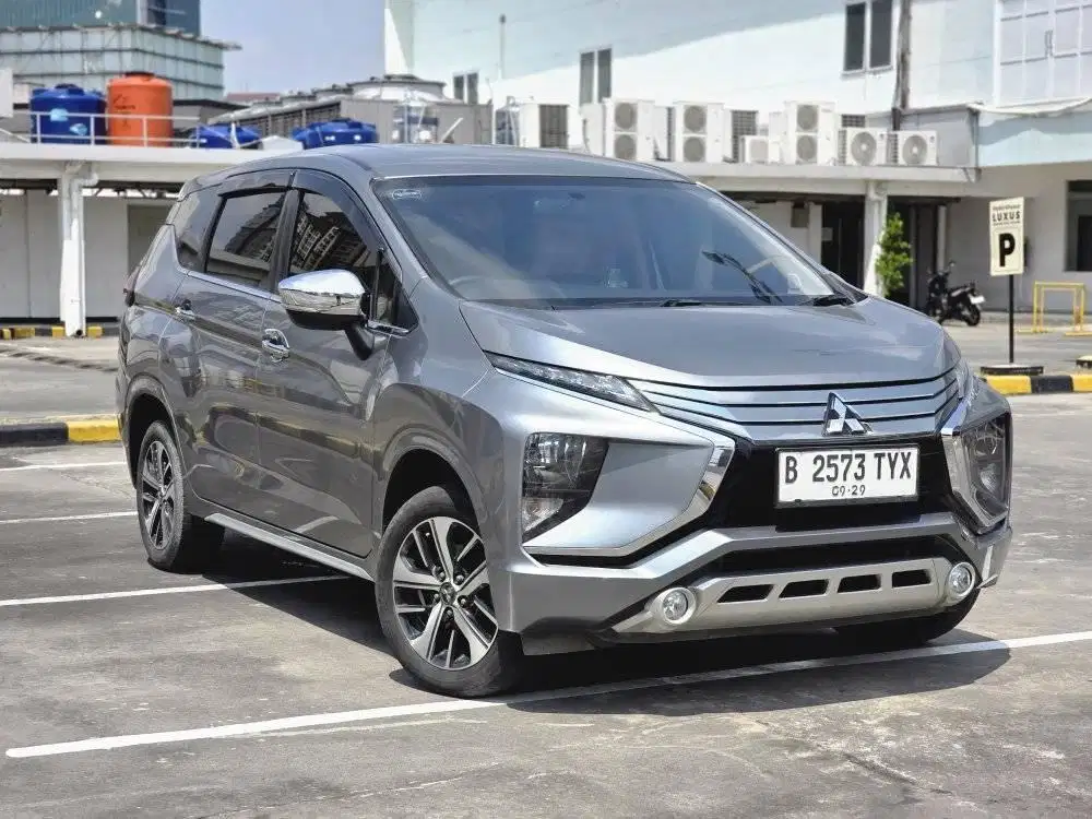 Mitsubishi Xpander Ultimate 2019 Silver