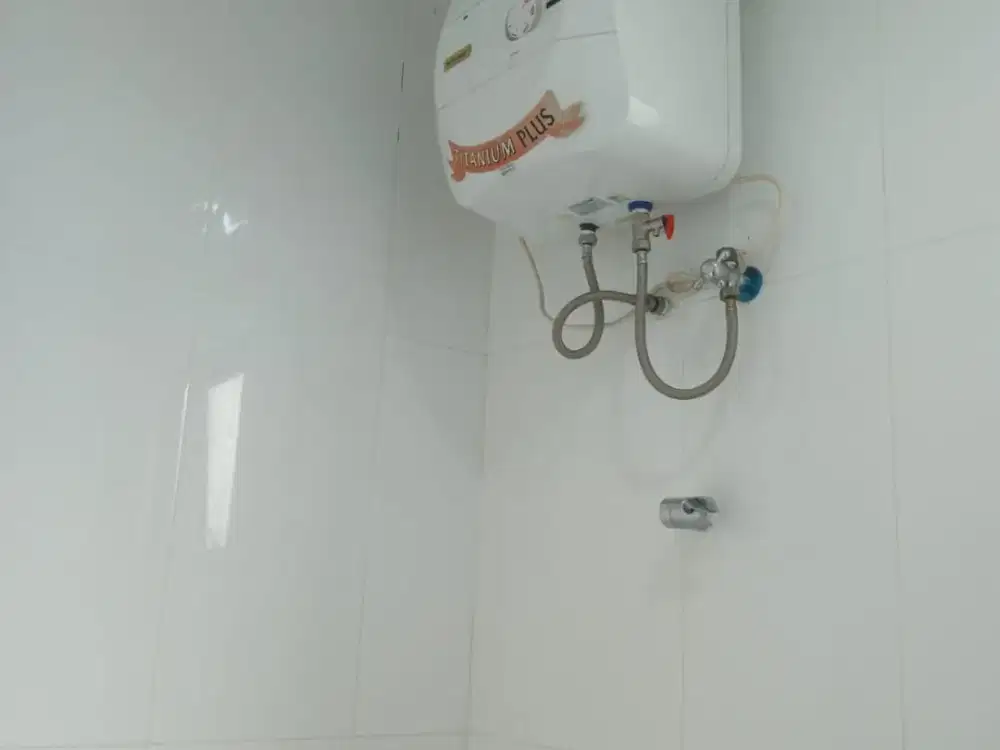 Rumah Bagus Di Citra Garden Puri Jakarta Barat Luas 5x12,5m 2 Lantai Furnished