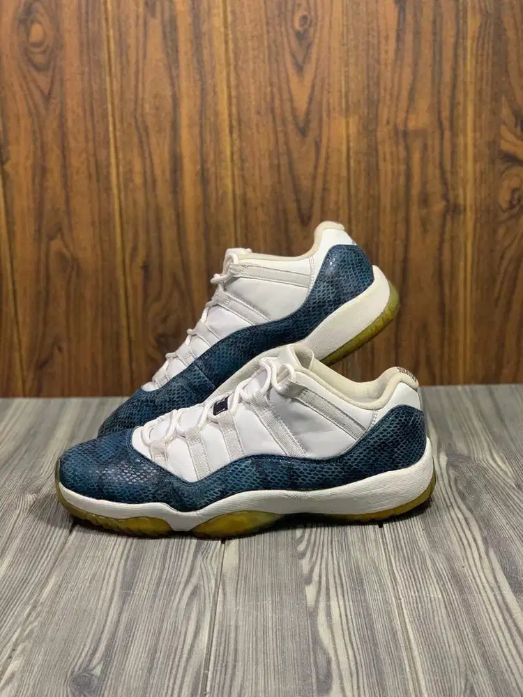 Nike Air Jordan Retro 11 Low Snake Skin
