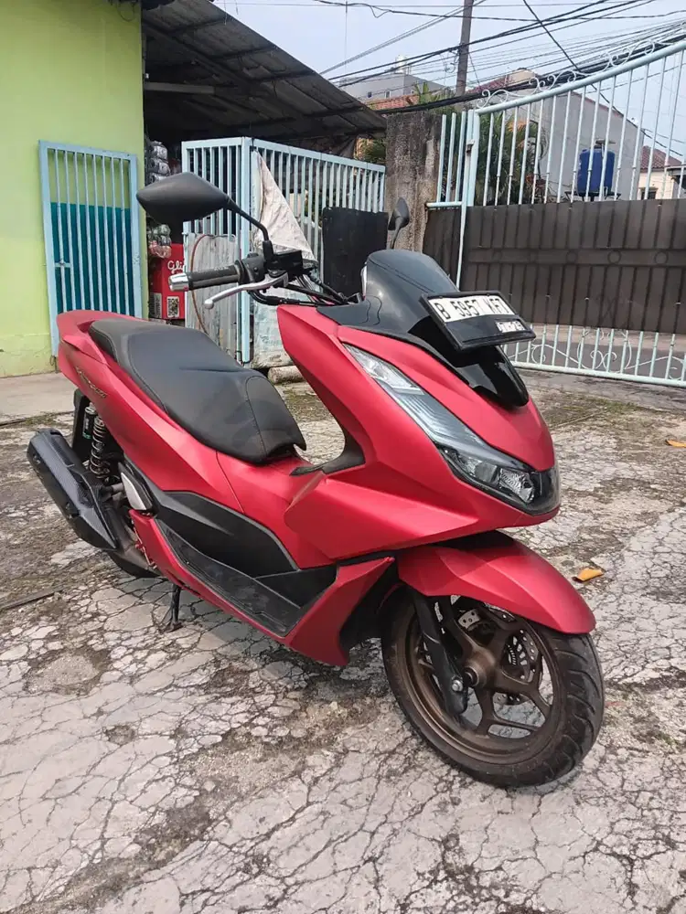 Djual .. honda pcx abs merah cukaep