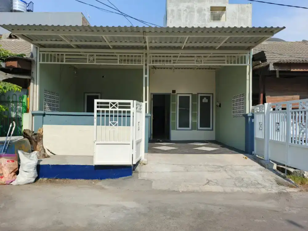 [BARU RENOV] Dikontrakkan rumah strategis dekat plaza marina