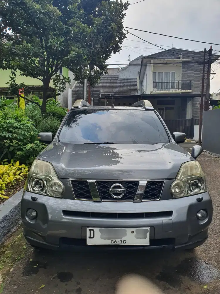 Nissan X-Trail 2010 Bensin