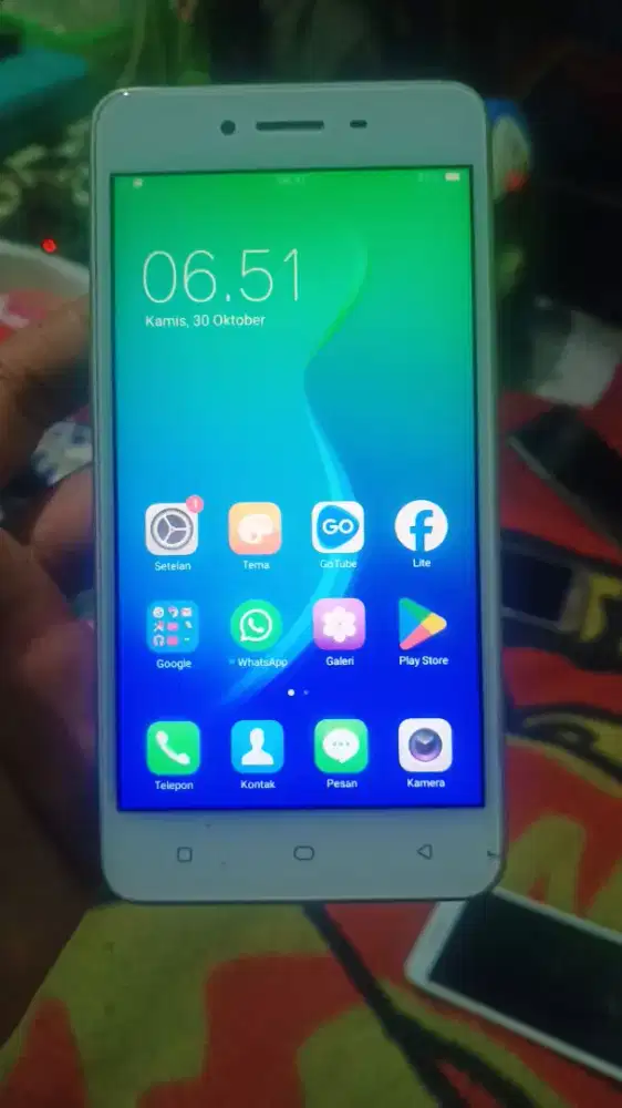 Oppo A37f 4G 2/16 layar 5 inchi normal