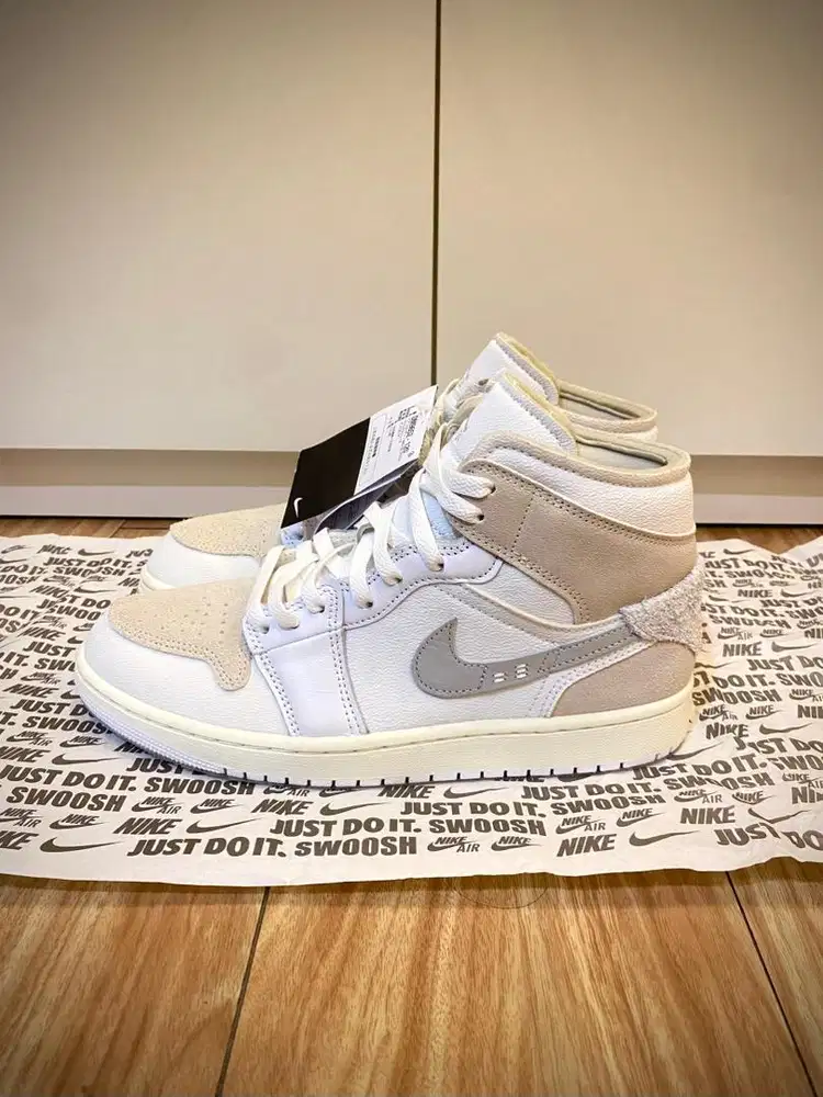 Nike Jordan 1 Mid SE Craft Inside Out white Sail