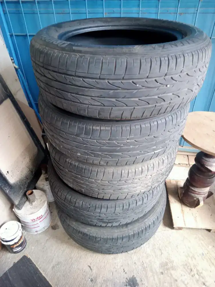 Ban mobil ex-toyota rush