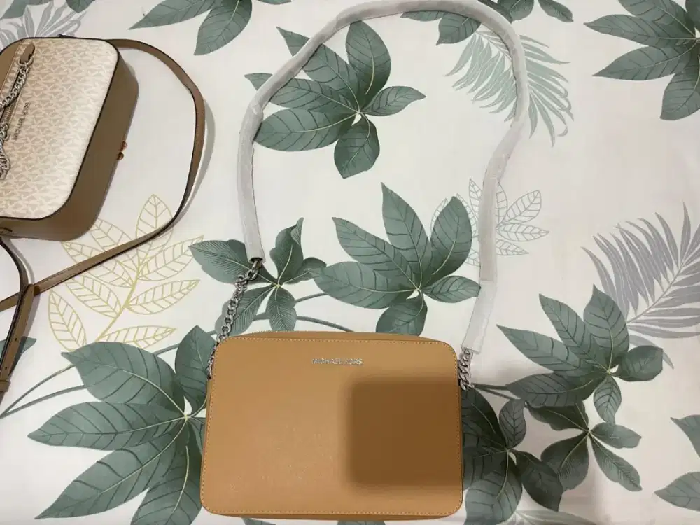 Tas sling bag bisa di adjust michael kors original