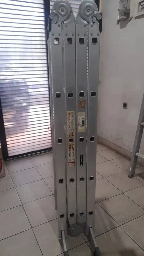 tangga lipat 6 meter