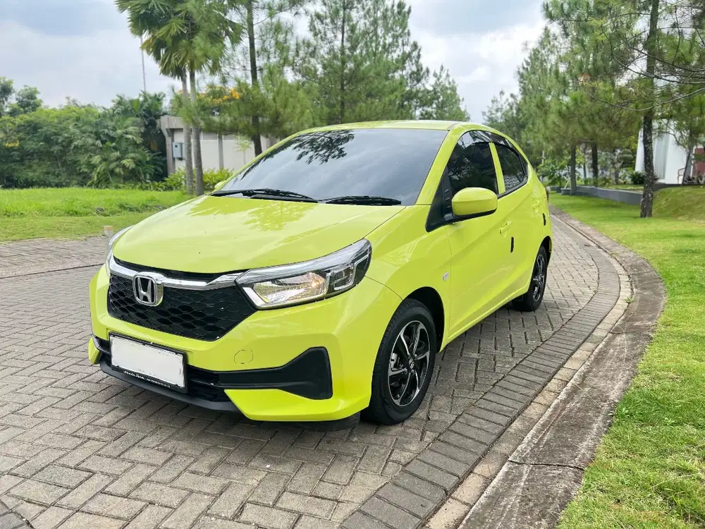 CASH TERMURAH JUAL CEPAT LOW KM HONDA BRIO E 2024 MATIC.