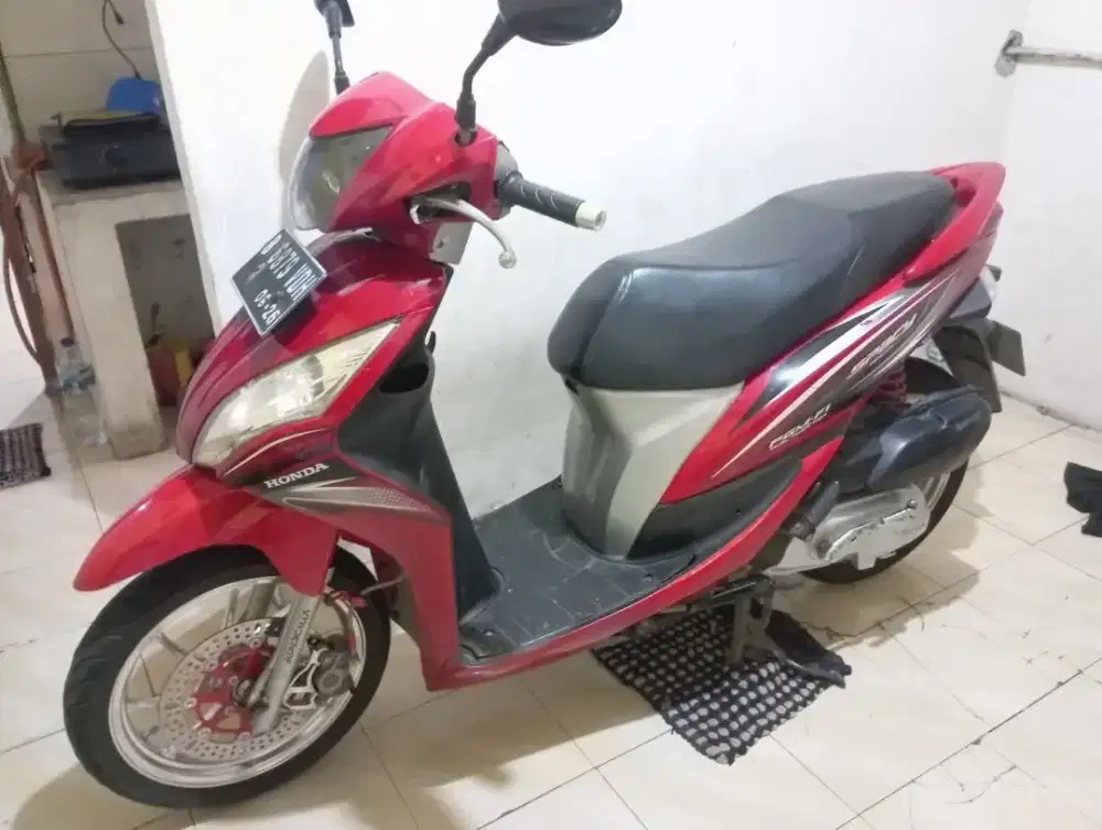 Honda Spacy 2011