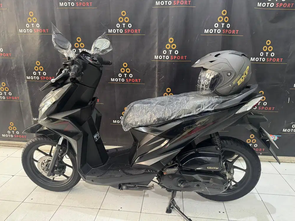 Gresss HONDA New Beat keyless deluxe ISS 2024