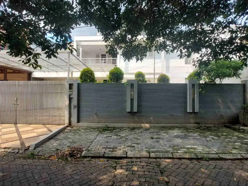 For Rent: Move-in Ready 2-Storeys House in the Prestigious Pondok Indah Area — AFFORDABLE!