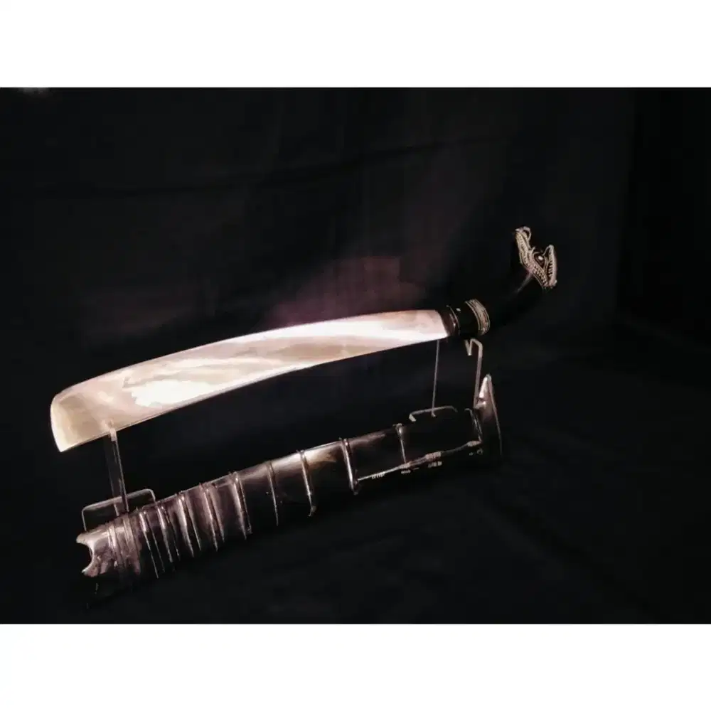 Golok Pusaka Bahan Baja Tebas Kayu Premium