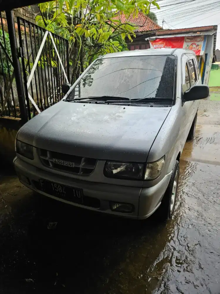 Jual ISUZU PANTHER LS Matic Turbo
