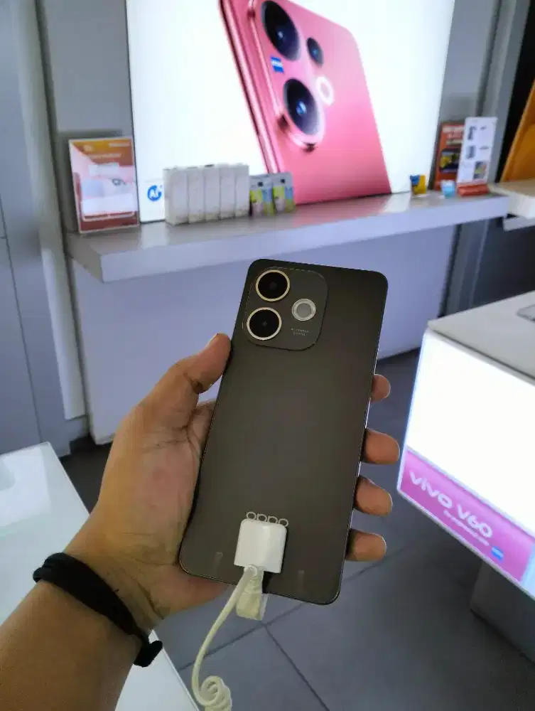READY OPPO A5 PRO 8/128 GARANSI RESMI.