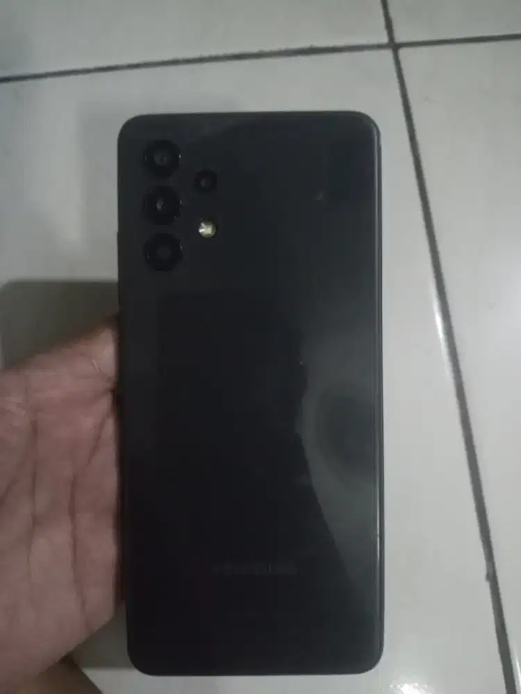 SAMSUNG Galaxy A32