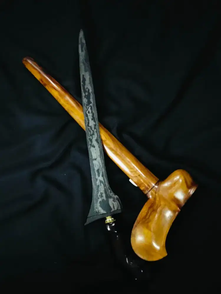 Keris Sepuh Brojol Pamor Tangkis Original Kuno