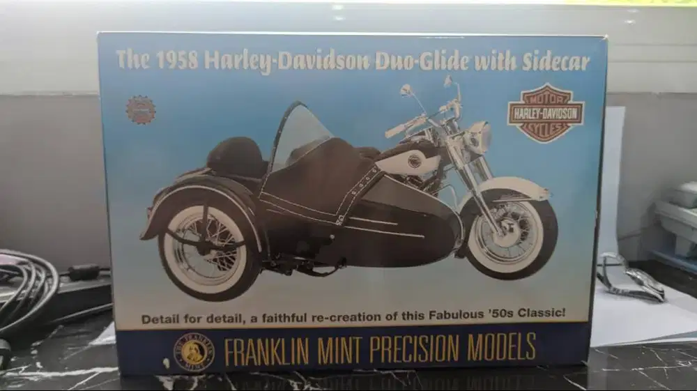 Harley Davidson Duo - Glide With Sidecar