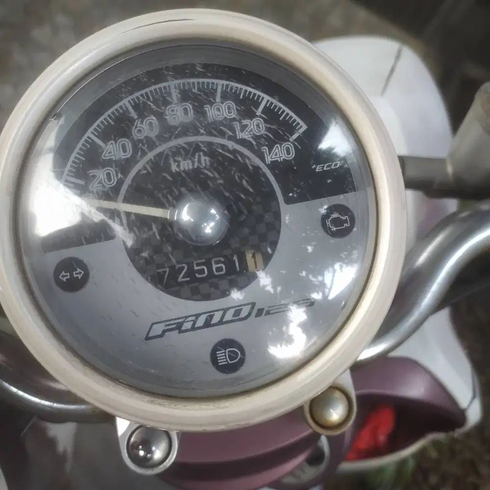 Dibutuhkan ART Wanita , tinggal dalam