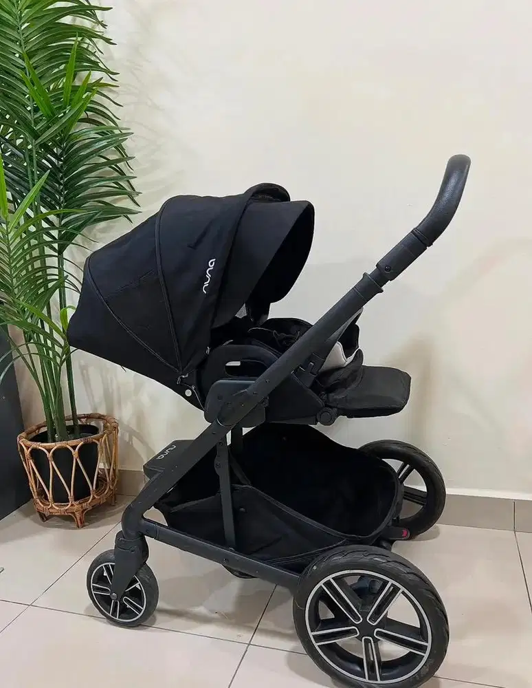 Stoller nuna 2 arah kondisi mulus ukuran cabin size
