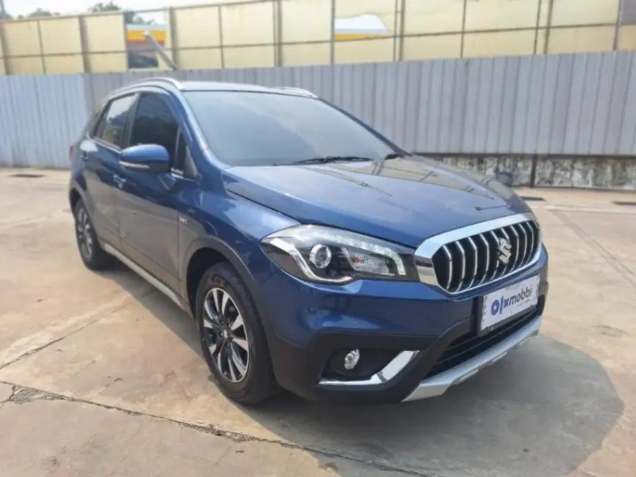 DP MURAH Suzuki SX4 1.5 S-Cross Bensin-AT 2019 Biru CBICB