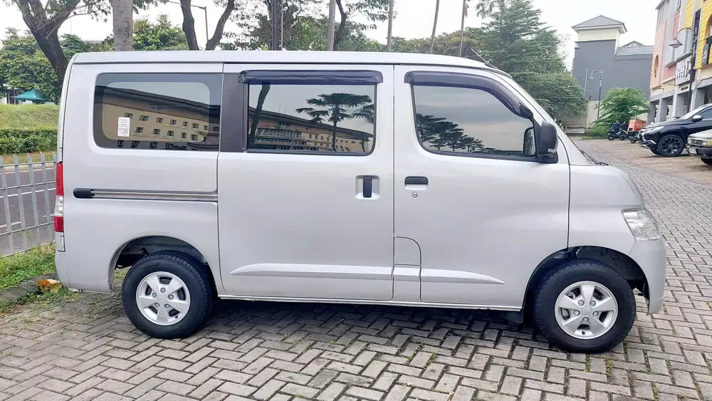 Cash Gran max 1.3D AC 2021 Silver