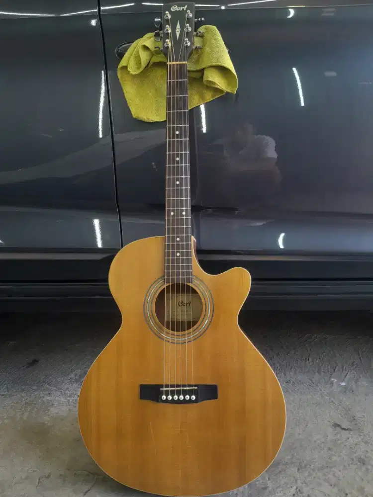 Cort Sfx-me op original